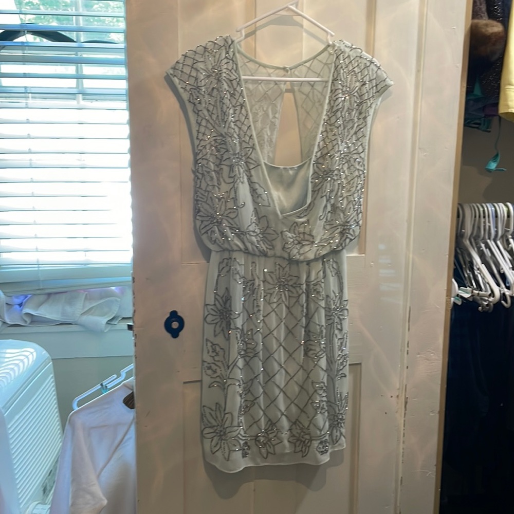 Cute wedding guest dress!